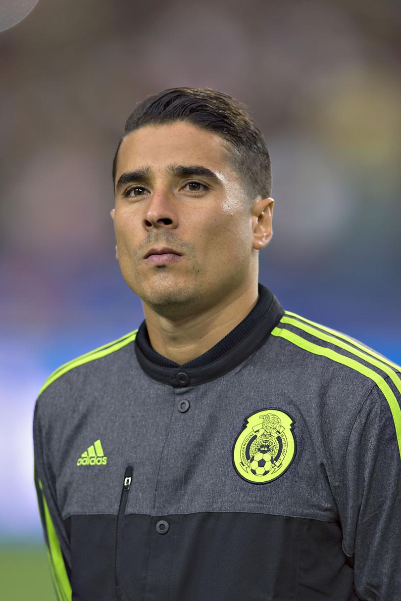 Ochoa estrena look