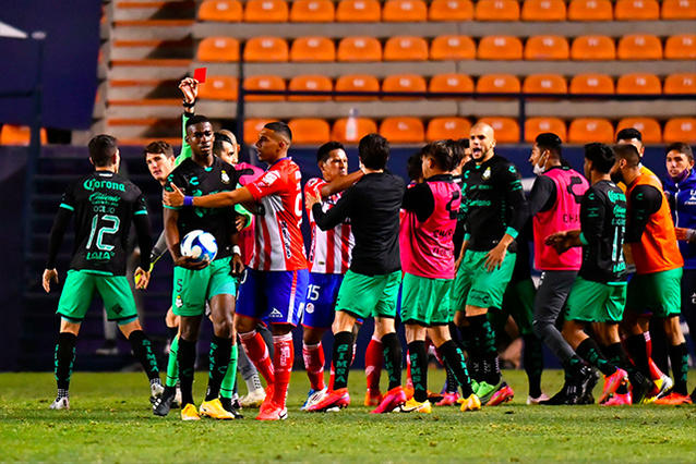 Liga Mx recibe pruebas en el caso del insulto racista de Félix Torres, ambos equipos presentaron sus argumentos este lunes