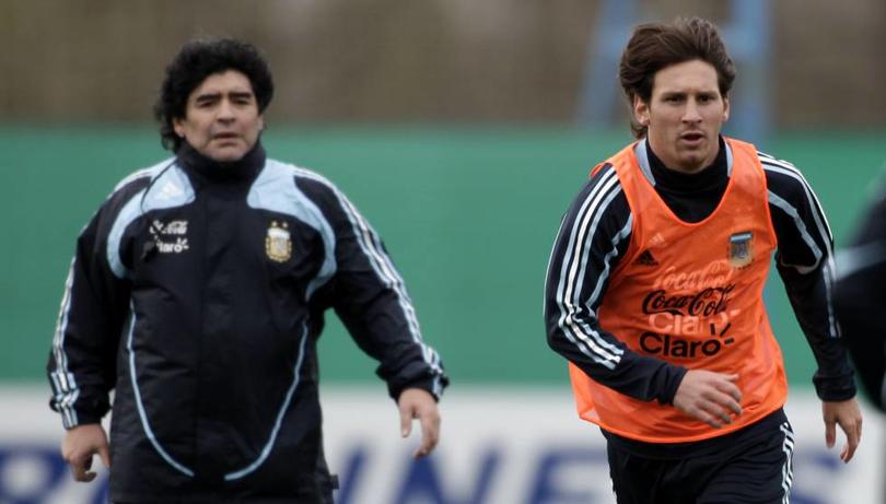 Maradona, el maestro de Messi en los tiros libres Maradona, el maestro de Messi en los tiros libres