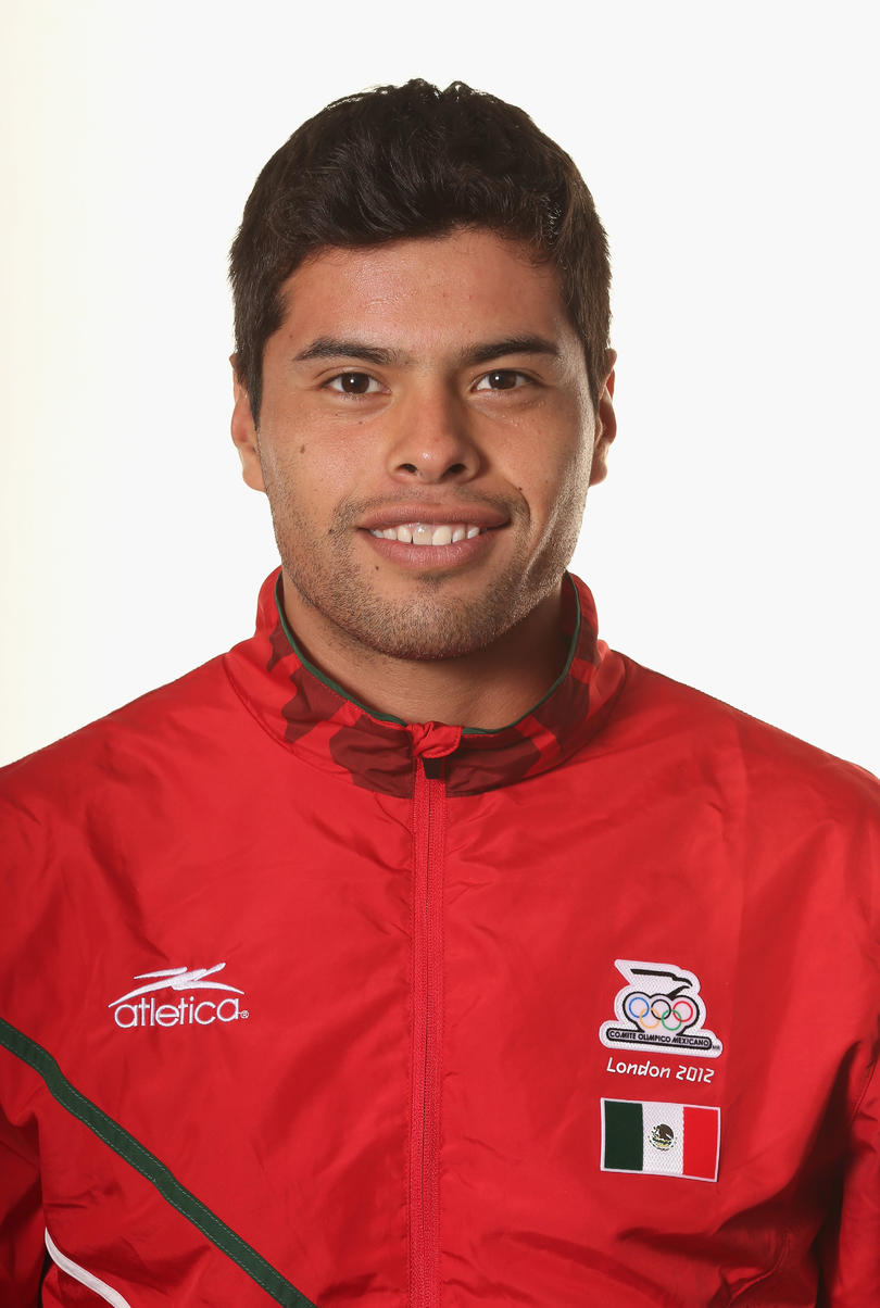 Néstor Araujo Néstor Araujo