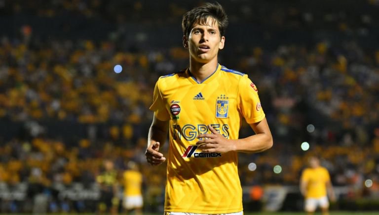 Jurgen Damm Llena De Elogios A Chivas